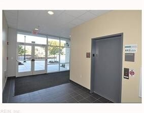 Building Photo - THE GATEWAY @ GLENMOORE