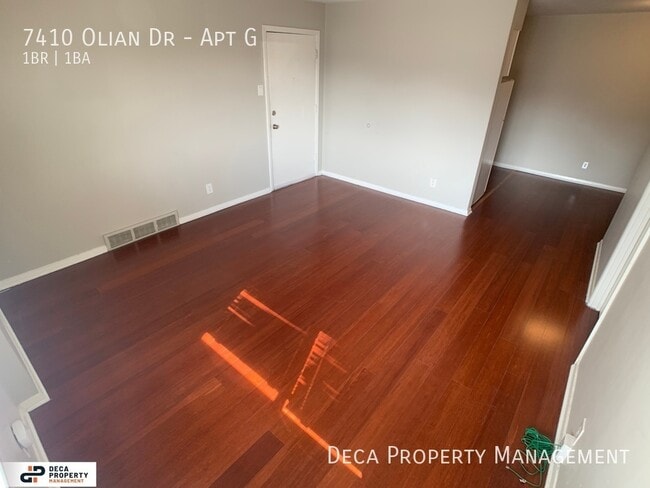 Building Photo - 1 Bedroom Apartment