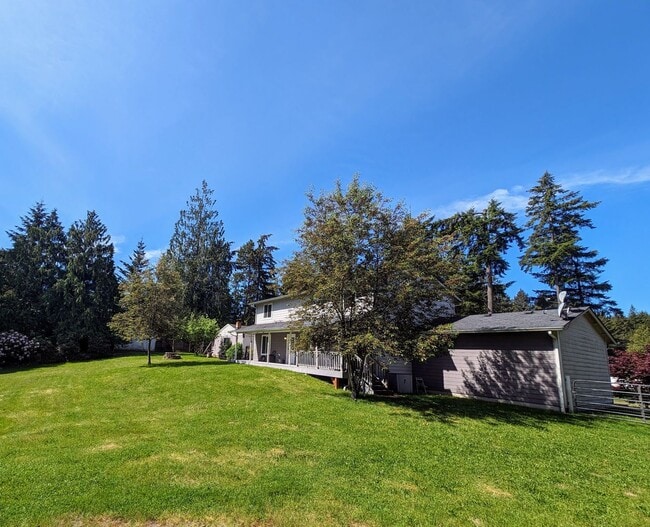 Building Photo - Large 4 Bedroom Home for rent in PO - Over Two Acres and Room to Roam!