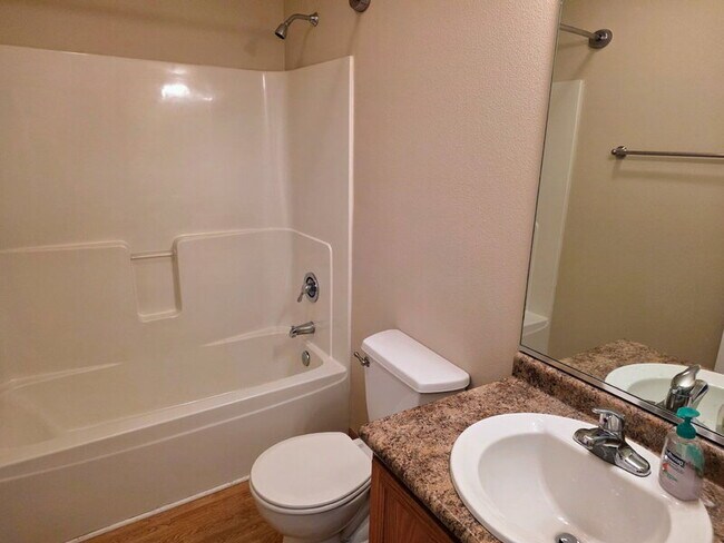 Building Photo - 4410 152 Street