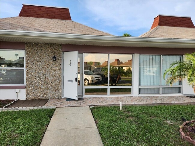 Primary Photo - 4347 Tahitian Gardens Cir