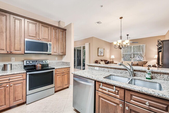 Building Photo - 9786 Midship Way