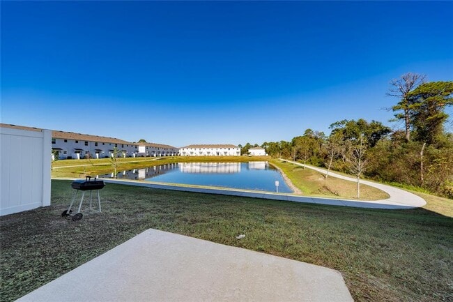 Building Photo - 7405 Stone Crk Trl