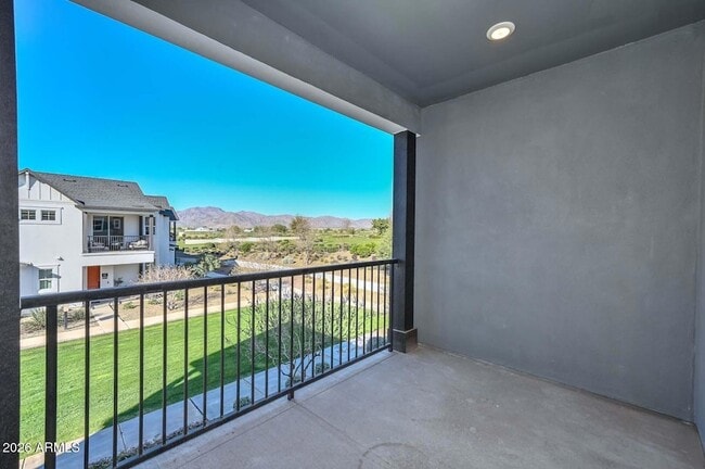 Building Photo - 11300 N Casa Dega Dr