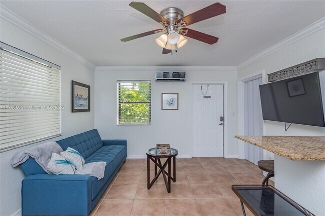 Building Photo - 26 NE 3rd St