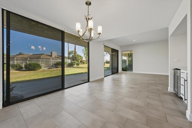 Building Photo - 47 Cornell Dr