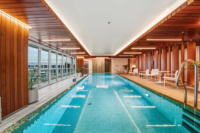 Building Photo - 150 Seaport Blvd