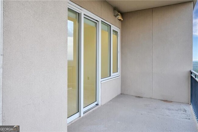 Building Photo - 2950 Mt Wilkinson Pkwy SE