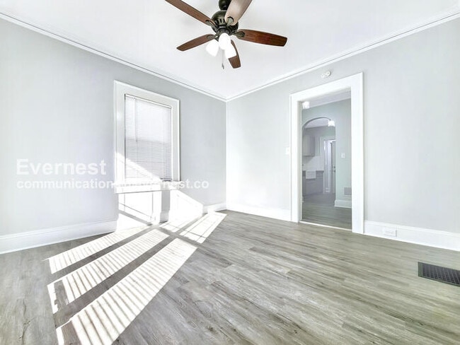 Building Photo - 1711 Westhaven Dr SW