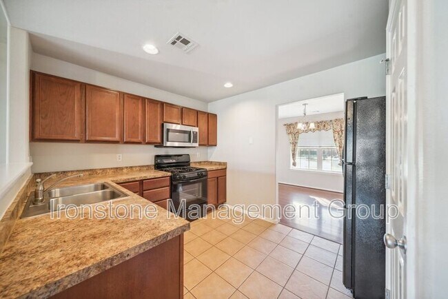 Building Photo - 6795 East 130th Pl S