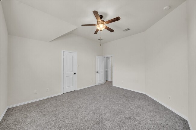 Building Photo - 14715 Golden Hawk Trial