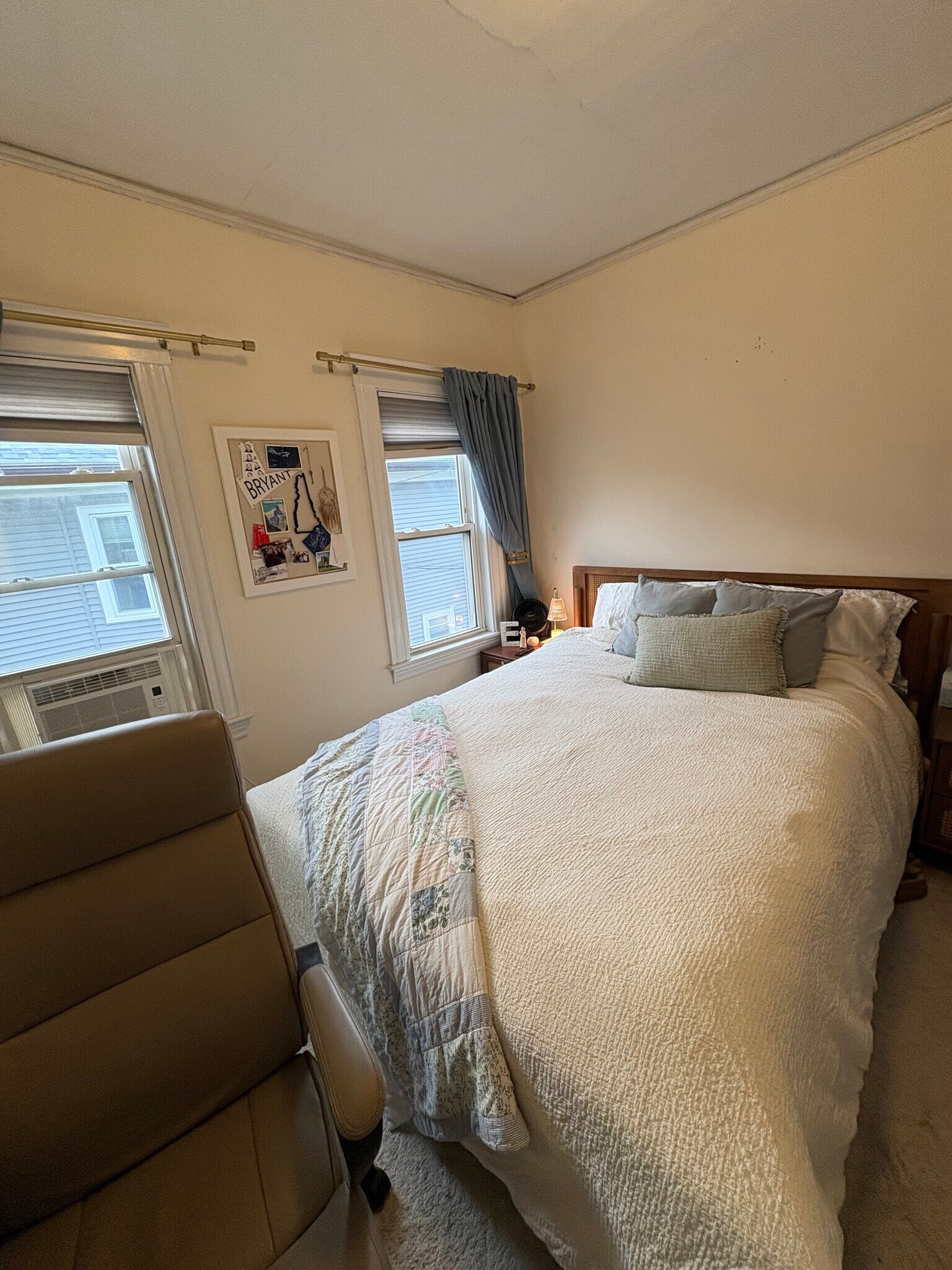 Building Photo - 34 Sunset Rd