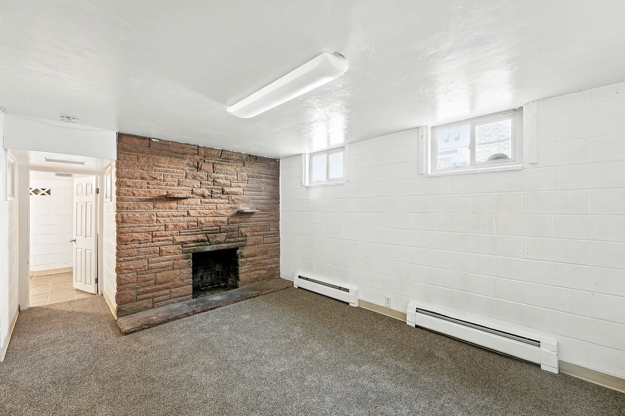 Building Photo - 5631 W 16th Ave
