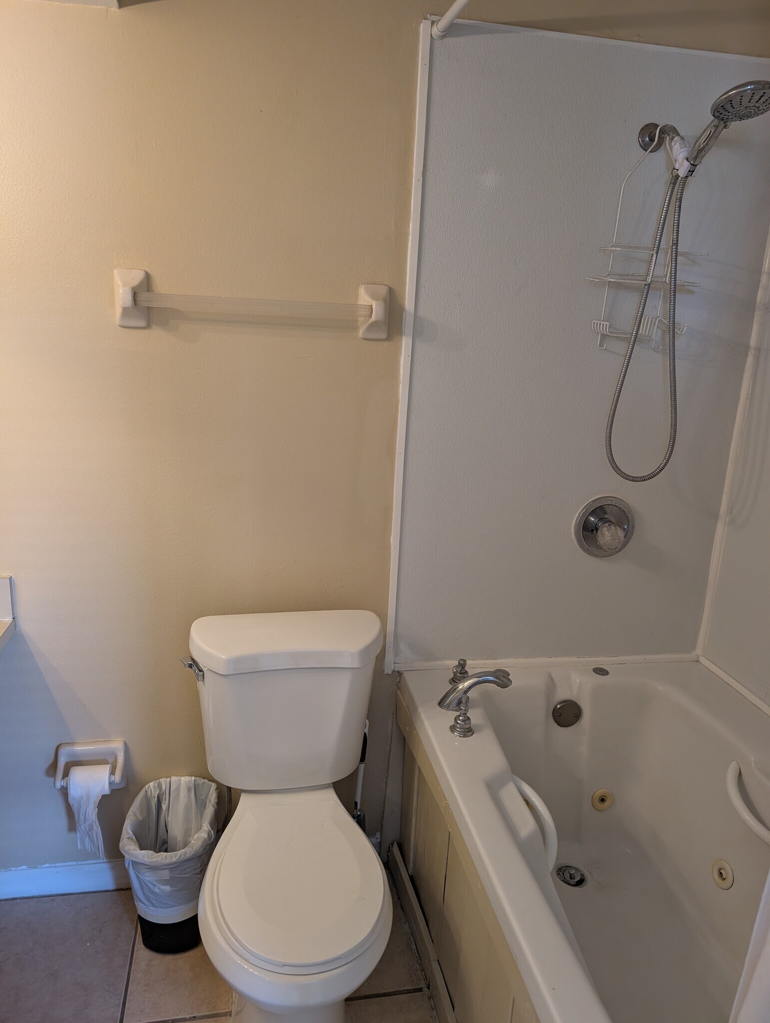 Building Photo - 3202 Timberline Rd