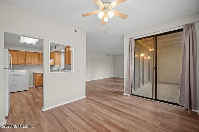 Building Photo - 7749 Las Palmas Way