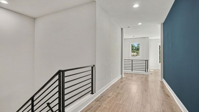 Building Photo - 7226 NE 129th St