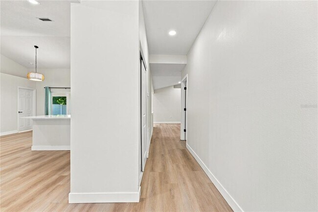 Building Photo - 2405 Appaloosa Cir