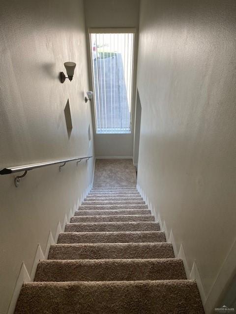 Building Photo - 25 W Fig Ave