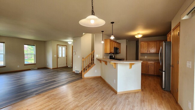 Building Photo - 9412 Briar Haven Dr