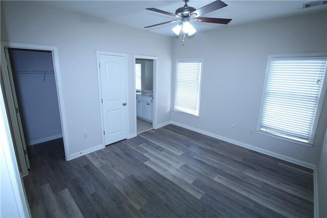 Building Photo - 3880 Baxley Ridge Dr