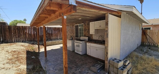 Building Photo - 68780 Arrowhead Rd