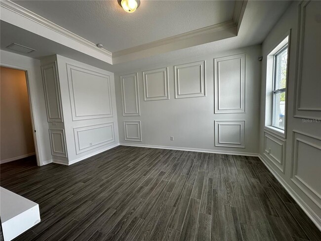 Building Photo - 15512 Sunquat Dr