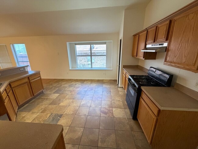 Building Photo - 1005 Chelsea Dr