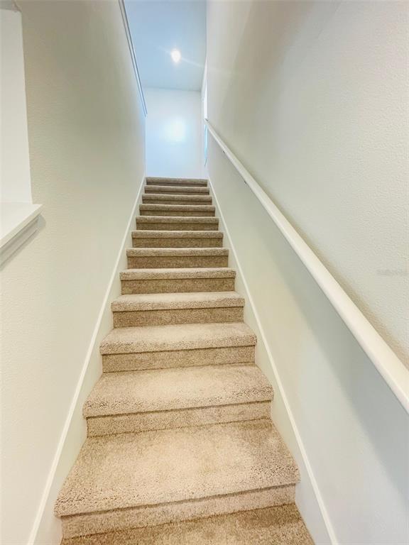 Building Photo - 7333 Ivy Tendril Ave