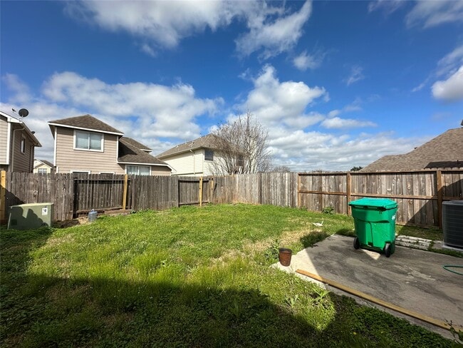 Building Photo - 10903 Tobar Falls Cir