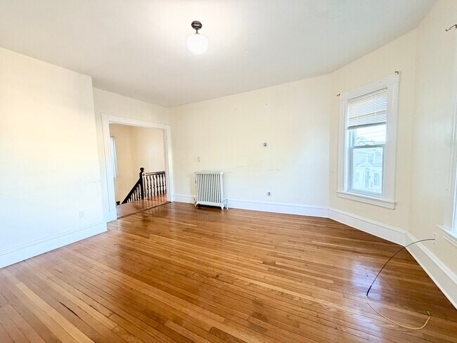 Building Photo - 604 Westford St