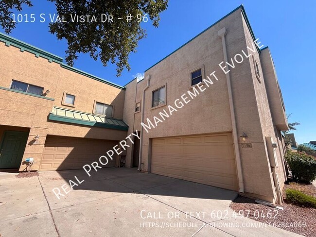 Building Photo - Pretty 2-Bed Mesa Townhome