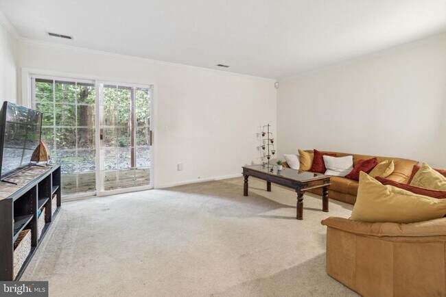 Building Photo - 607 Snow Goose Ln