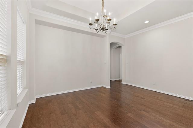 Building Photo - 963 Cougar Dr