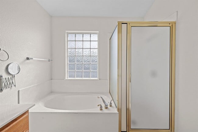 Building Photo - 3410 Flowstone Ln