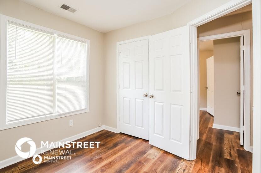 Building Photo - 73 Jordan Rd SE