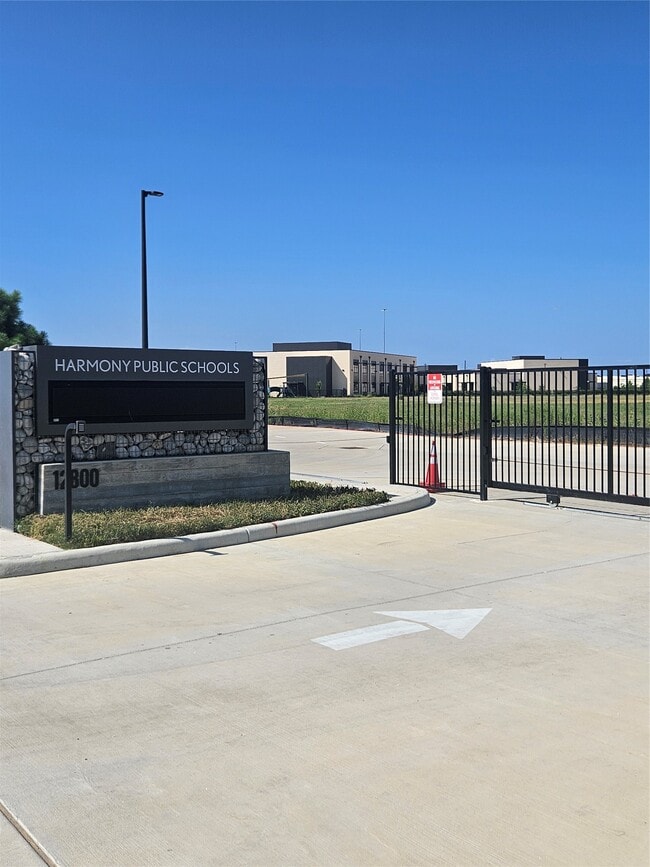 Building Photo - 21131 Armstrong County Dr