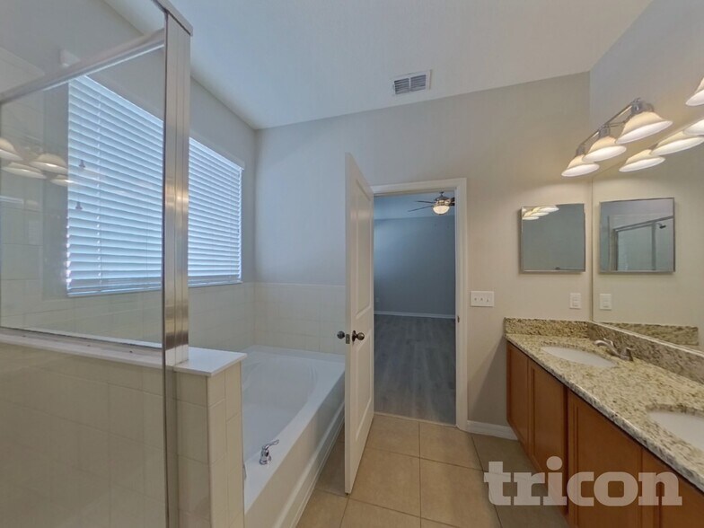 Building Photo - 3208 Macintosh Rd