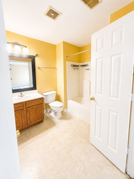 Building Photo - 109 Canvasback Way