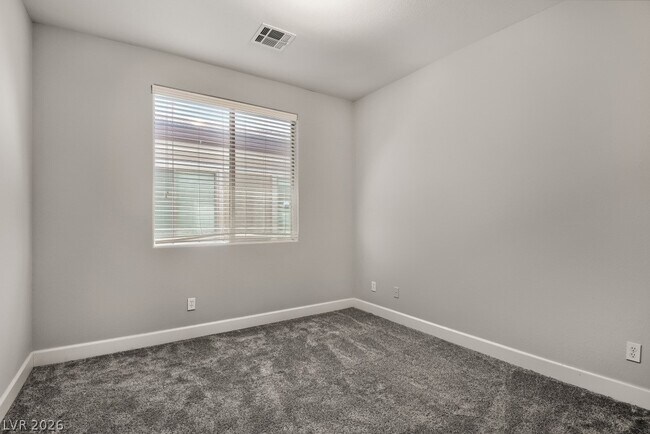 Building Photo - 10356 Mystic Pine Rd