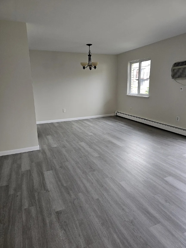 Building Photo - 1601 Cherry Hill Dr