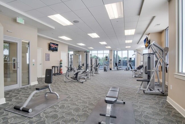 Building Photo - 222 12th St NE