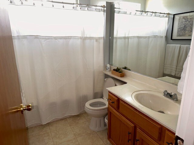 Building Photo - 1806 Reading Ln