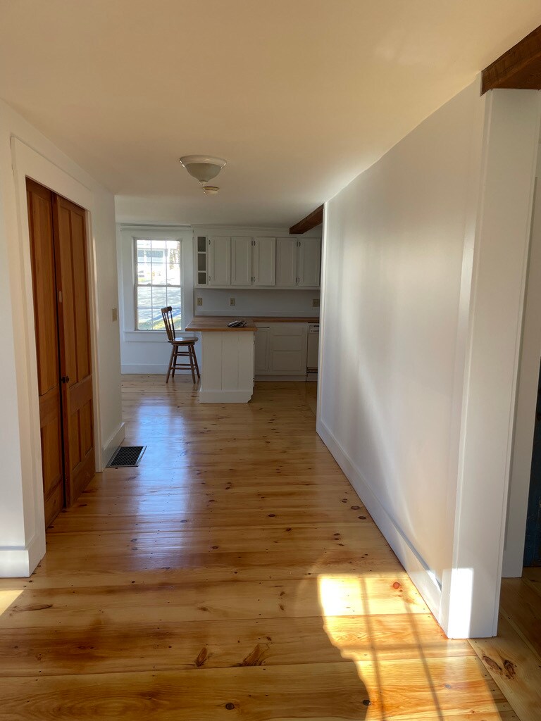 Building Photo - 39 Eastern Ave