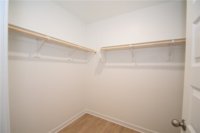 Building Photo - 572 Colorado St