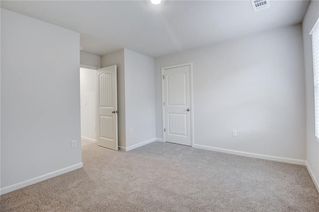 Building Photo - 88 Shadwood Pl