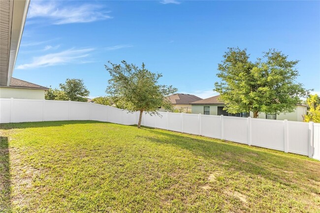 Building Photo - 661 Swallowtail Dr