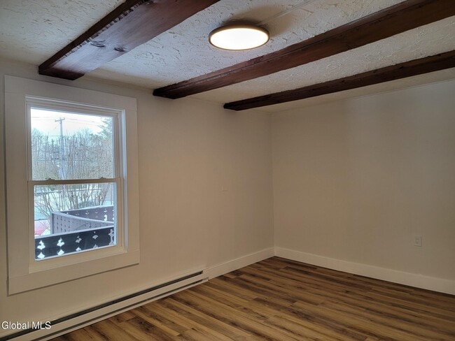 Building Photo - 827 US-9