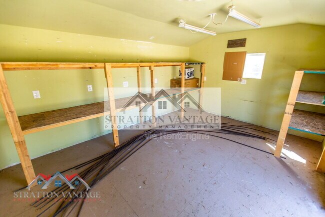 Building Photo - 39614 N 7th St