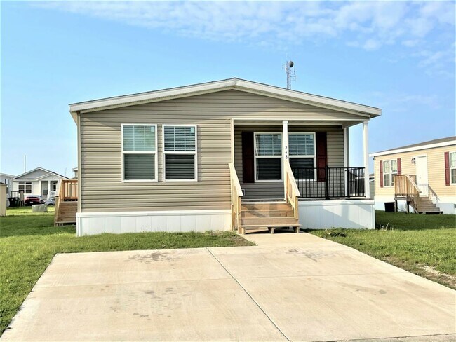 Building Photo - 248 Canary Dr