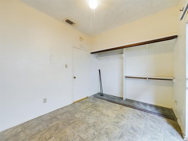 Building Photo - 2815 Rio Grande St